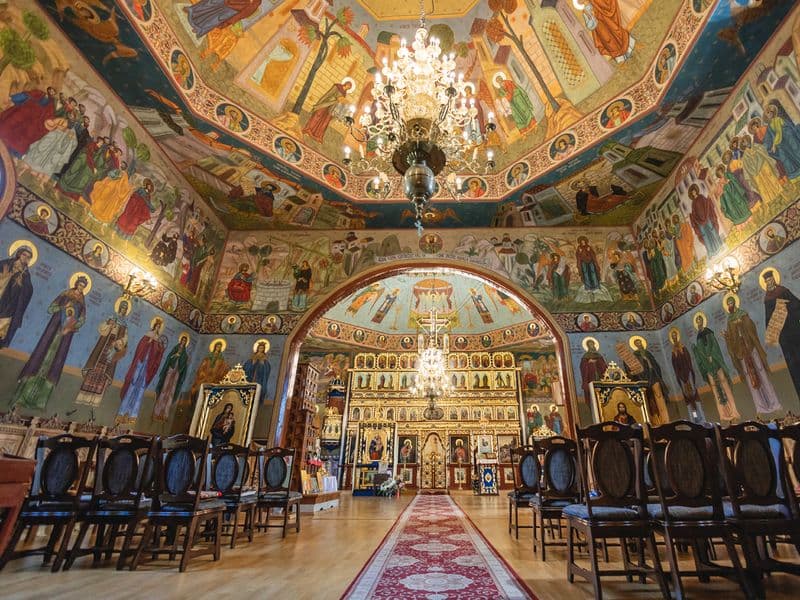 Expoziția de ouă încondeiate cu vânzare