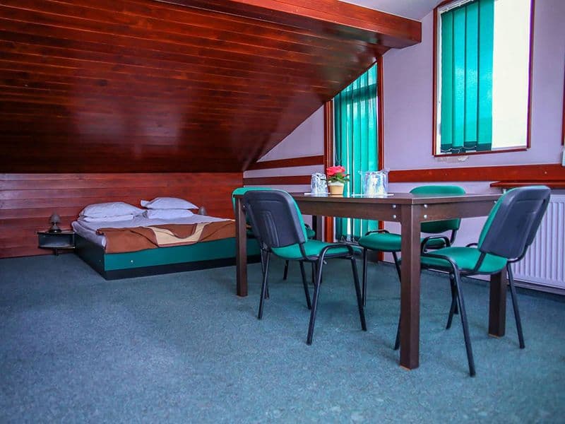 Hotel Silva — cameră